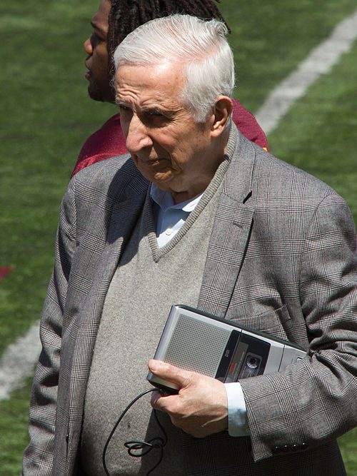 500px-2013-0427-SidHartman