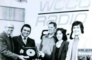 WCCO-AM_Dueling_Banjos_1972
